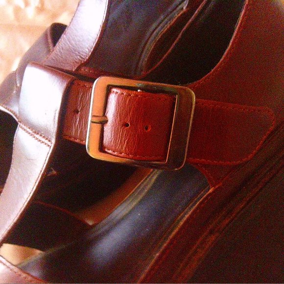 Adaya Oxblood Dr Martens Womens platform Wedge Size  US 7 Rare Discontinued - Picture 3 of 9